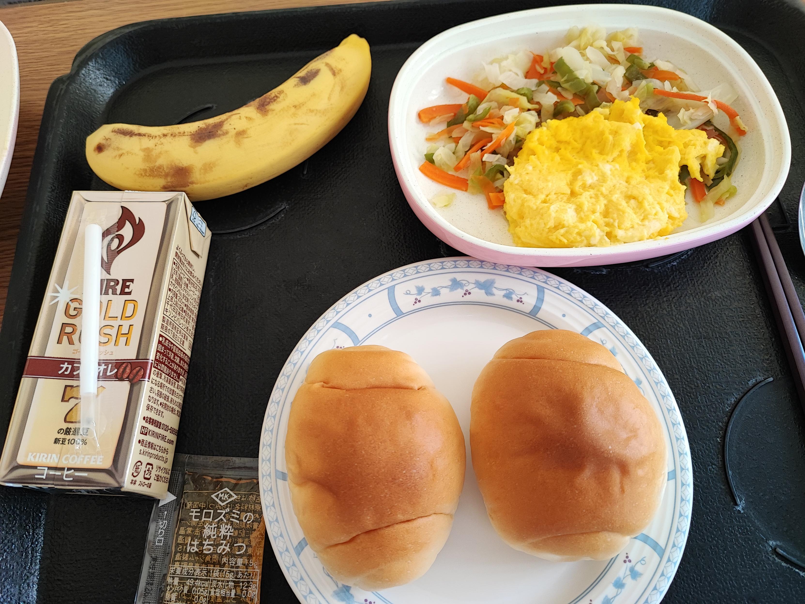 スクランブルエッグ & ソテー。